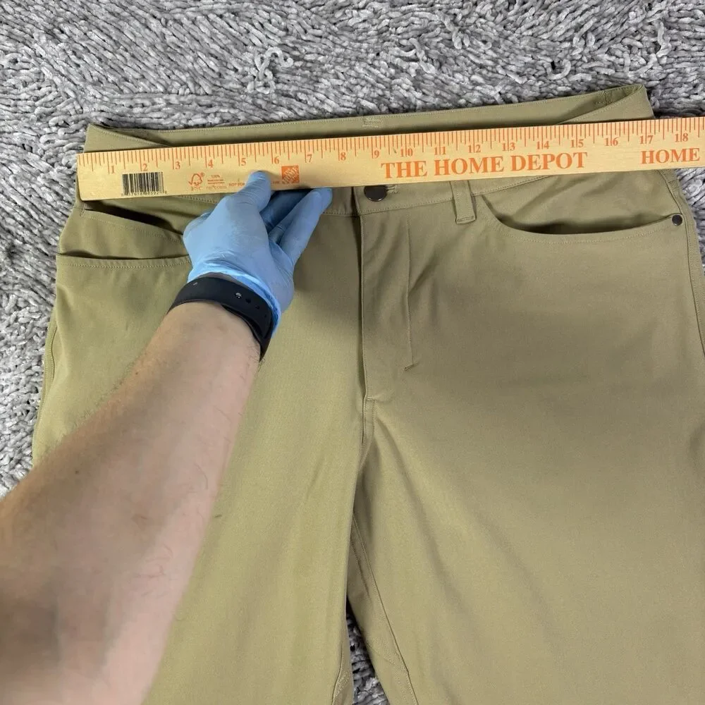 Lululemon ABC Pant Classic Mens 33 Beige Stretch Performance Business Golf Prep